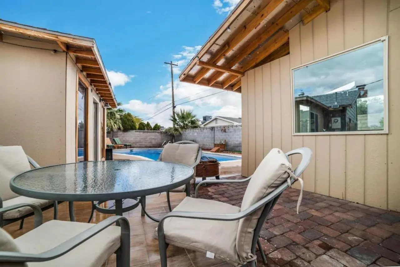 Semesterbostad 284 Perfect For A Boys Trip Villa Las Vegas